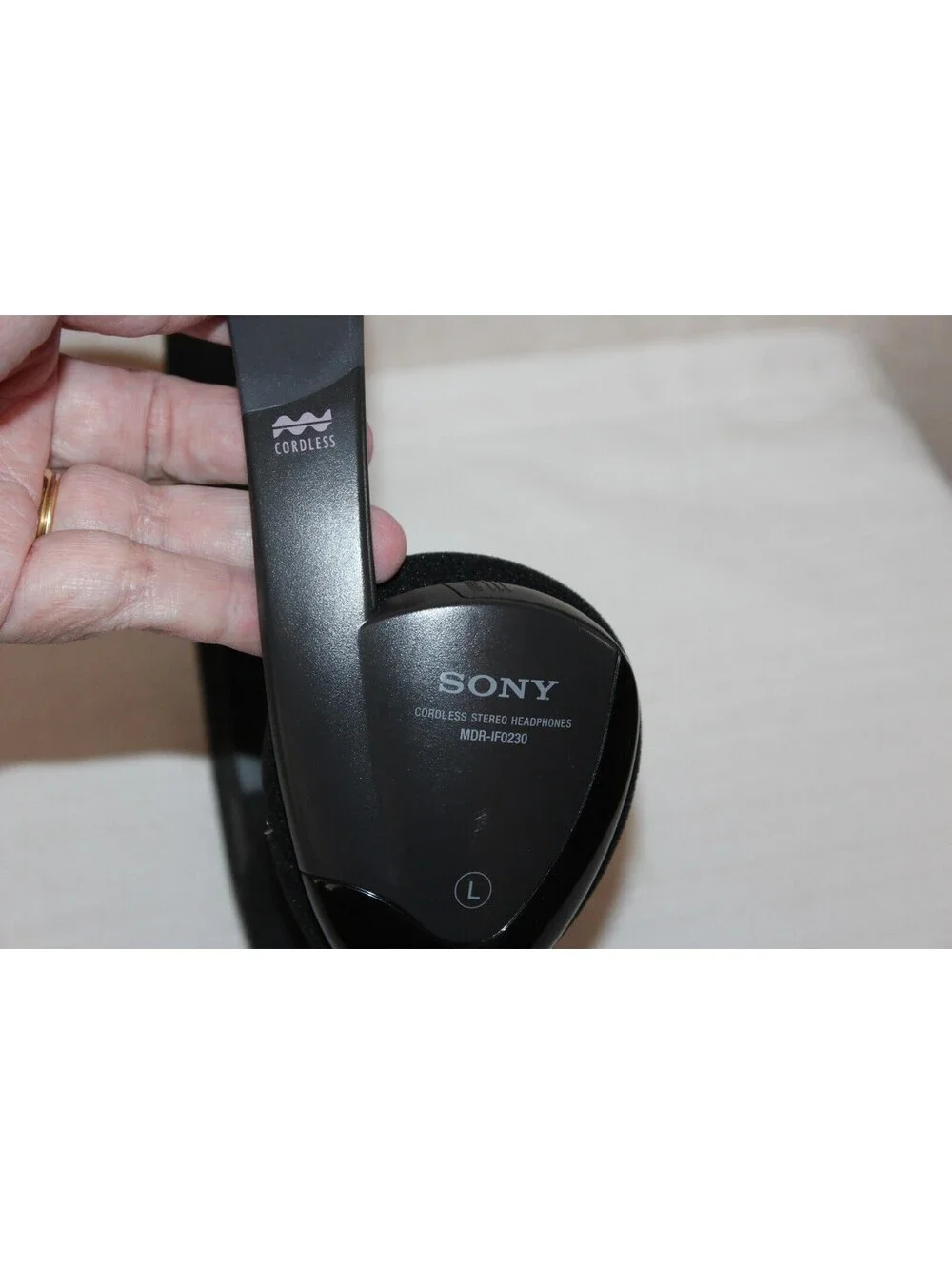 Vintage Sony MDR-IF0230 Cordless Infrared Stereo Headphones Black Headset Only